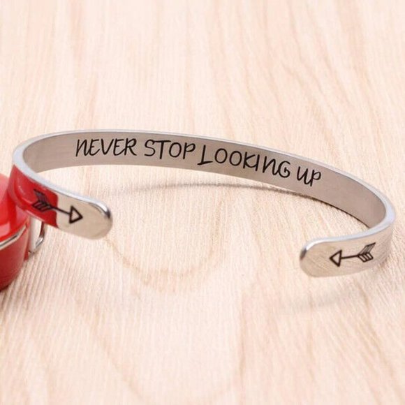 Women’s Cuff Bracelet Inspirational Love Motivation Engraved Stainless Steel - Picture 3 of 6